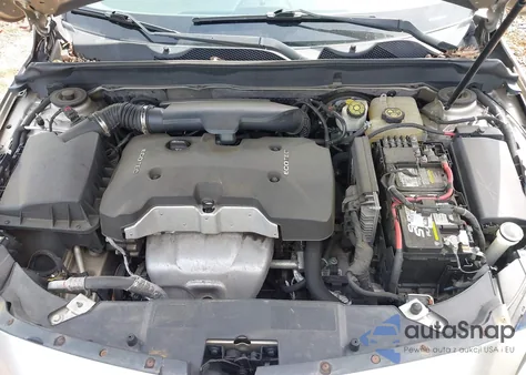 2015 Chevrolet Malibu 1Lt из США, поврежденный, VIN 1G11C5SL5FF315889